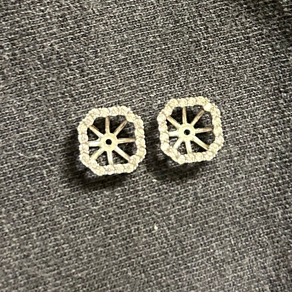 Earring Jackets - Picture 2 of 5